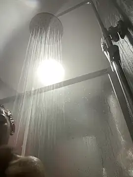 julialupato1606 online show from 03-04-26, 12:35