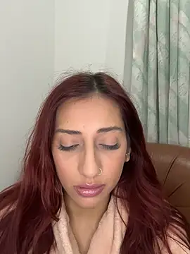 Snapshot of julialupato1606 chatting on 02-05-26, 09:21 julialupato1606 online show from 02-05-26, 09:21