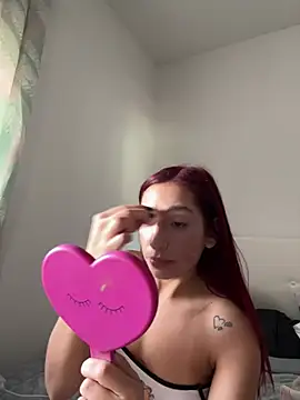 julialupato1606 online show from 03-10-26, 01:48