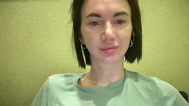 EvilDemon94 online show from 04-11-26, 03:47