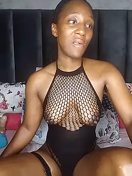 Lucy Blacksilk online show from 02-02-26, 10:20