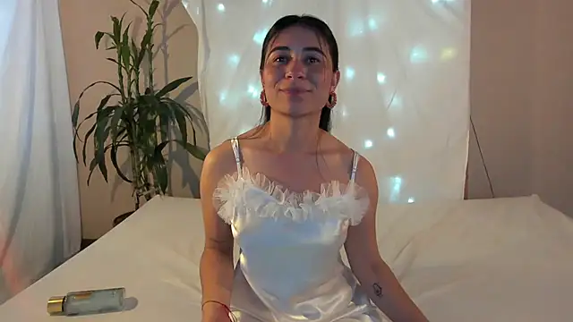 ChloeTurner  online show from 02-24-25, 06:04