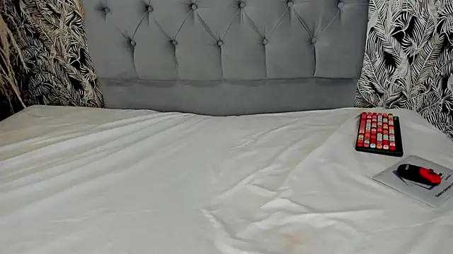 ChloeTurner  online show from 03-07-25, 04:33