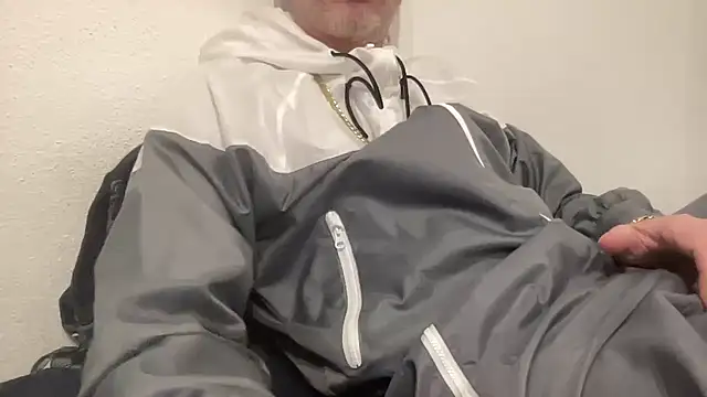 Nikeproll online show from 01-10-26, 11:05