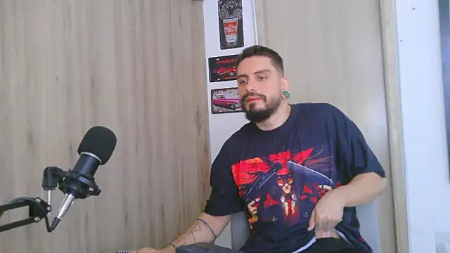 Aaron kwok28 online show from 02-16-26, 09:56