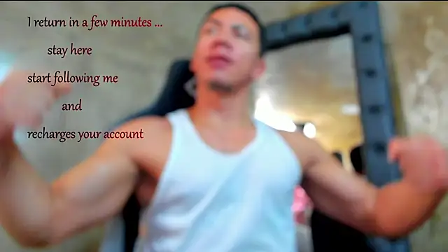 Snapshot of marc_ginale chatting on 09-12-25, 01:33 marc ginale online show from 09-12-25, 01:33