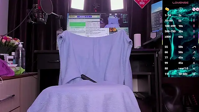 Raissa sky26 online show from 03-10-25, 03:34