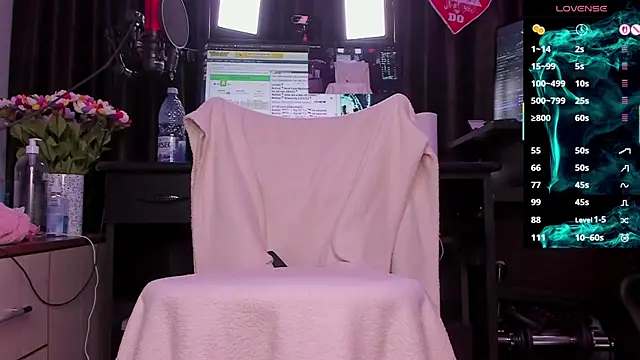 Raissa sky26 online show from 12-04-25, 03:38