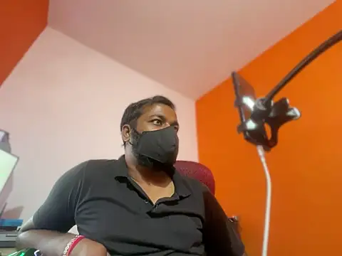 Snapshot of manoj_master chatting on 05-30-26, 07:52 manoj master online show from 05-30-26, 07:52