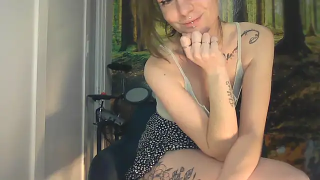 Feli blue online show from 03-13-26, 11:43