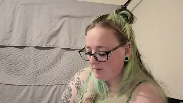 Bunny Cummings online show from 05-12-26, 10:16