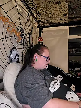 Bunny Cummings online show from 10-17-25, 10:00