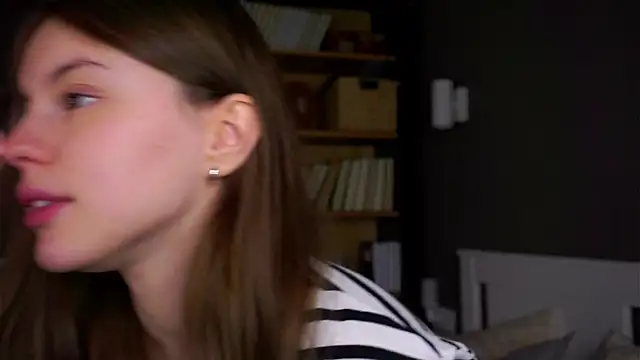 DarylBarks online show from 12-14-25, 01:12