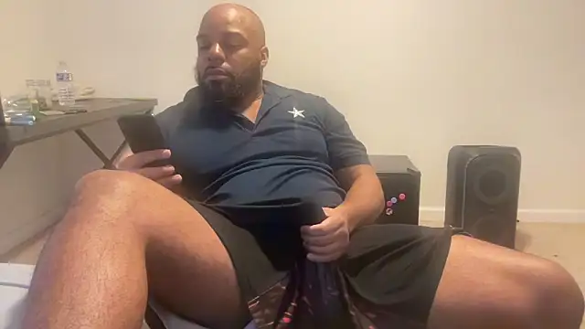 Snapshot of Bbcfun44 chatting on 02-08-26, 01:20 Bbcfun44 online show from 02-08-26, 01:20