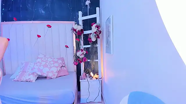 margot smith  online show from 03-04-26, 12:35