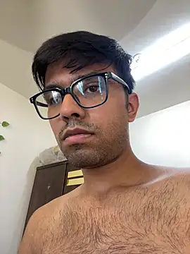 BoyzaraHatke online show from 05-19-26, 08:32