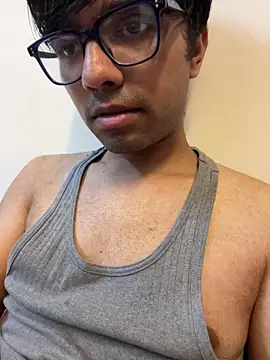 BoyzaraHatke online show from 04-24-26, 04:53