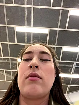 Holly Play online show from 09-24-25, 10:11