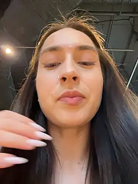 Holly Play online show from 02-13-26, 12:05