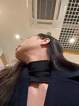 Holly Play online show from 03-18-25, 10:07