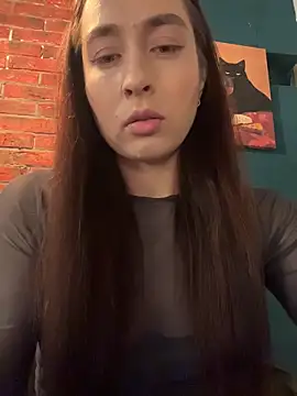 Holly Play online show from 05-29-26, 09:04