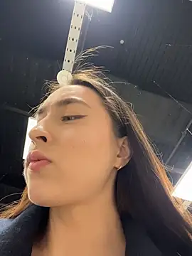 Holly Play online show from 03-07-26, 12:10