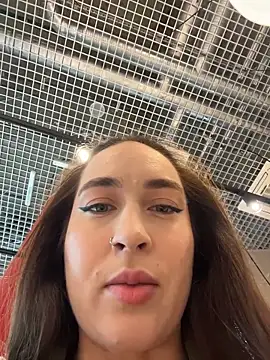 Holly Play online show from 10-03-25, 07:10