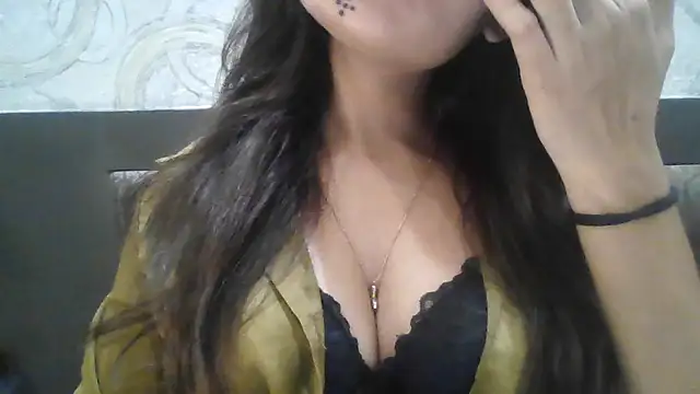 Snapshot of krati74 chatting on 10-15-25, 10:34 krati74 online show from 10-15-25, 10:34