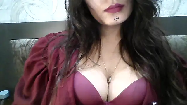 Snapshot of krati74 chatting on 09-17-25, 02:08 krati74 online show from 09-17-25, 02:08