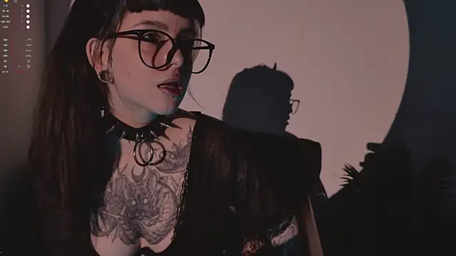 MichaellaMoon online show from 12-02-25, 06:09