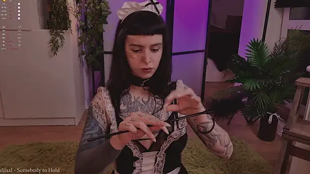 MichaellaMoon online show from 10-24-25, 03:11