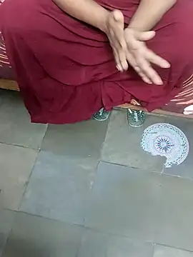 Snapshot of krishhyd69 chatting on 12-07-24, 06:10 krishhyd69 online show from 12-07-24, 06:10