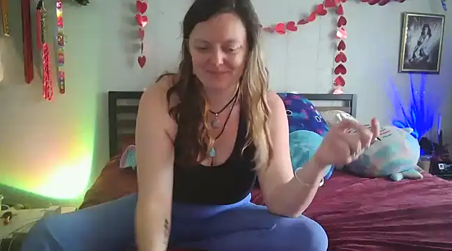 Lyrann89 online show from 03-09-25, 06:21