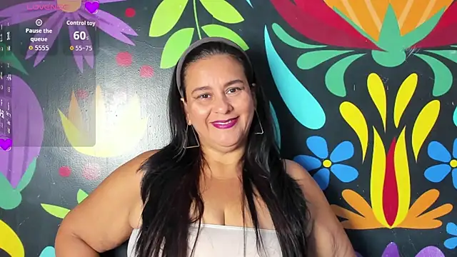 Sharllot bbw online show from 10-02-25, 03:37
