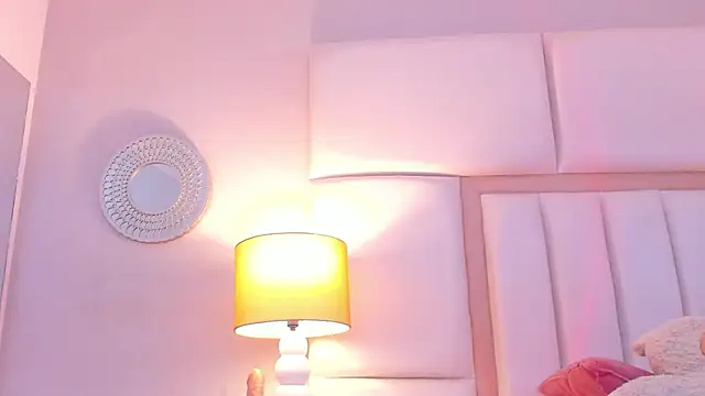 EllaBennet online show from 03-13-25, 06:58