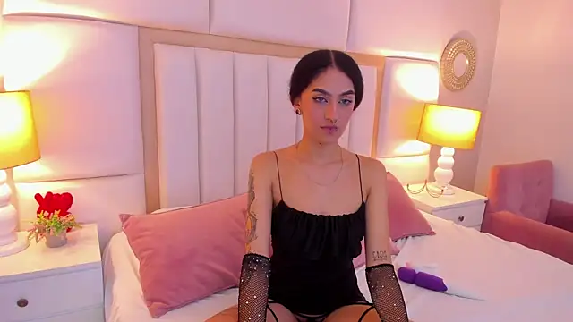 EllaBennet online show from 02-23-25, 08:17