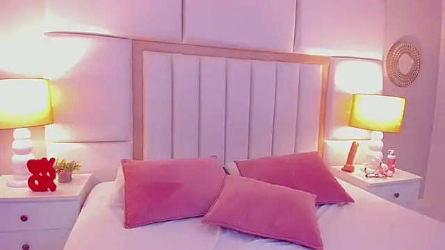 EllaBennet online show from 02-26-25, 04:52