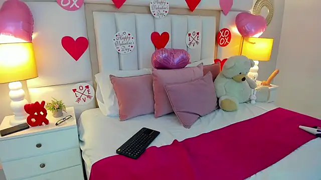 EllaBennet online show from 02-12-25, 05:15