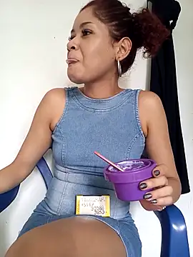 Snapshot of Caccau_scorpion chatting on 03-15-25, 04:43 Caccau scorpion online show from 03-15-25, 04:43