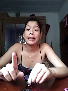 Snapshot of Caccau_scorpion chatting on 10-31-25, 12:02 Caccau scorpion online show from 10-31-25, 12:02