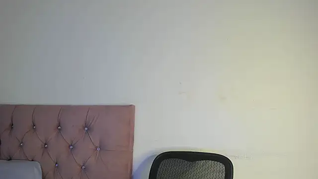 nicol jone1 online show from 02-24-26, 11:27