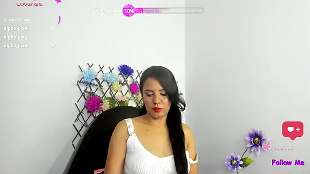 Snapshot of nicol_jone1 chatting on 03-06-25, 01:14 nicol jone1 online show from 03-06-25, 01:14