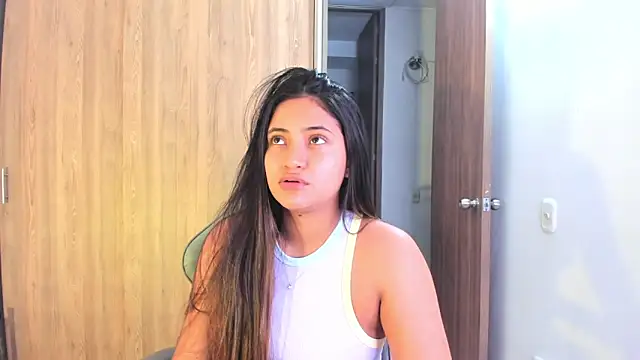 Isa squirt1 online show from 03-12-26, 03:34