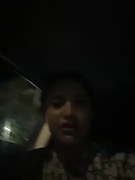 Snapshot of Isa_squirt1 chatting on 05-15-26, 02:53 Isa squirt1 online show from 05-15-26, 02:53