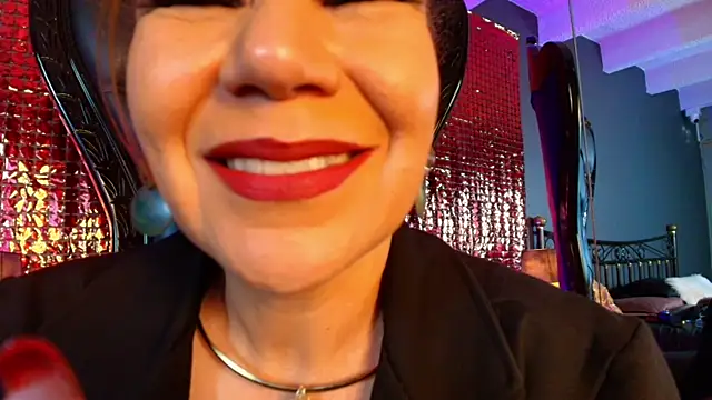 MelaniaKnauss online show from 10-20-25, 08:31