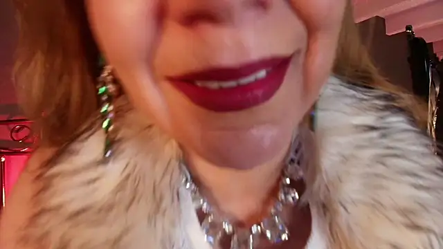 MelaniaKnauss online show from 07-07-26, 07:50