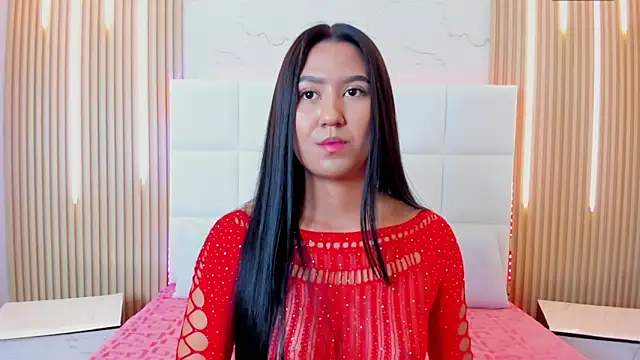 Iris Thompson  online show from 10-18-25, 04:03