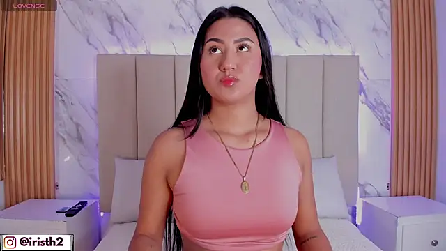 Iris Thompson  online show from 02-15-26, 08:41