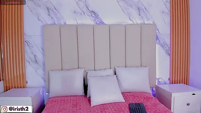 Iris Thompson  online show from 01-14-26, 05:00