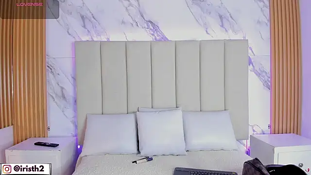 Iris Thompson  online show from 02-24-26, 04:13